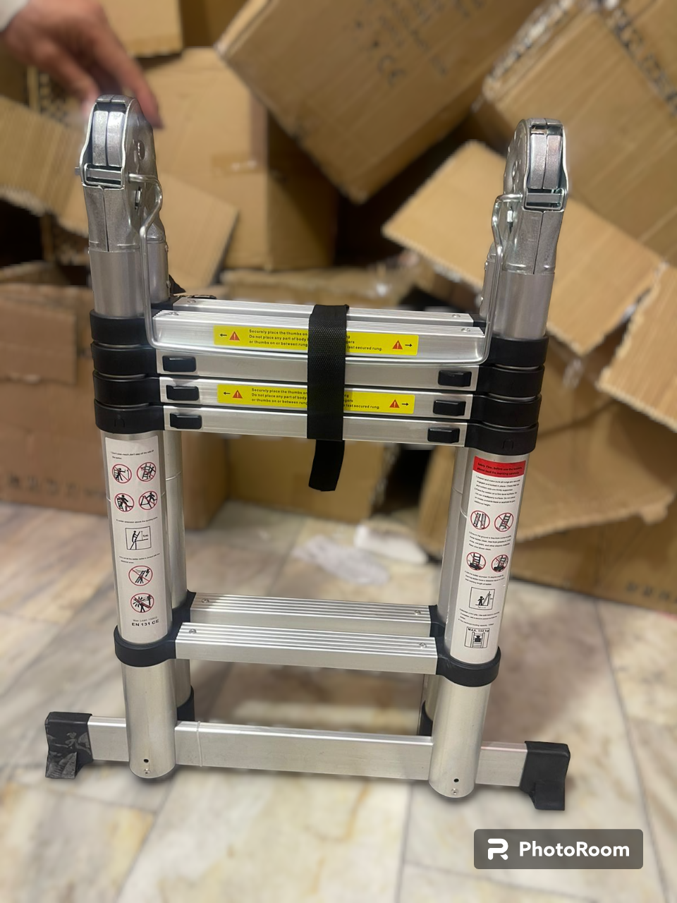 aluminium foldable ladder