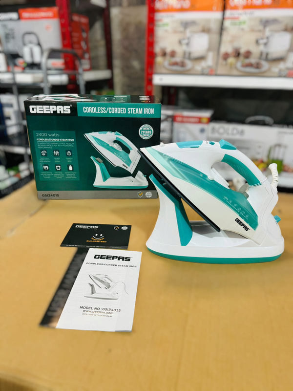 GEEPAS 2400W Cordless/Corded Steam Iron-24015