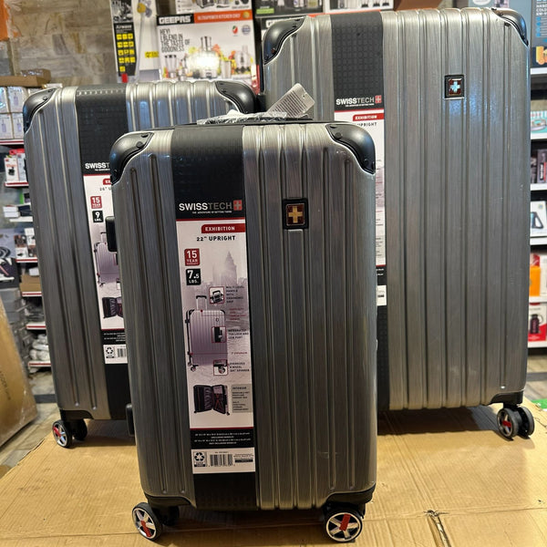SwissTech Exhibition Spinner Set Of 3 Luggage