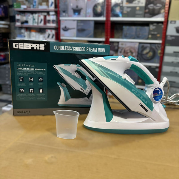 GEEPAS 2400W Cordless/Corded Steam Iron-24015